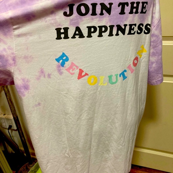 American Eagle join the happiness Revolution New! - Picture 9 of 13